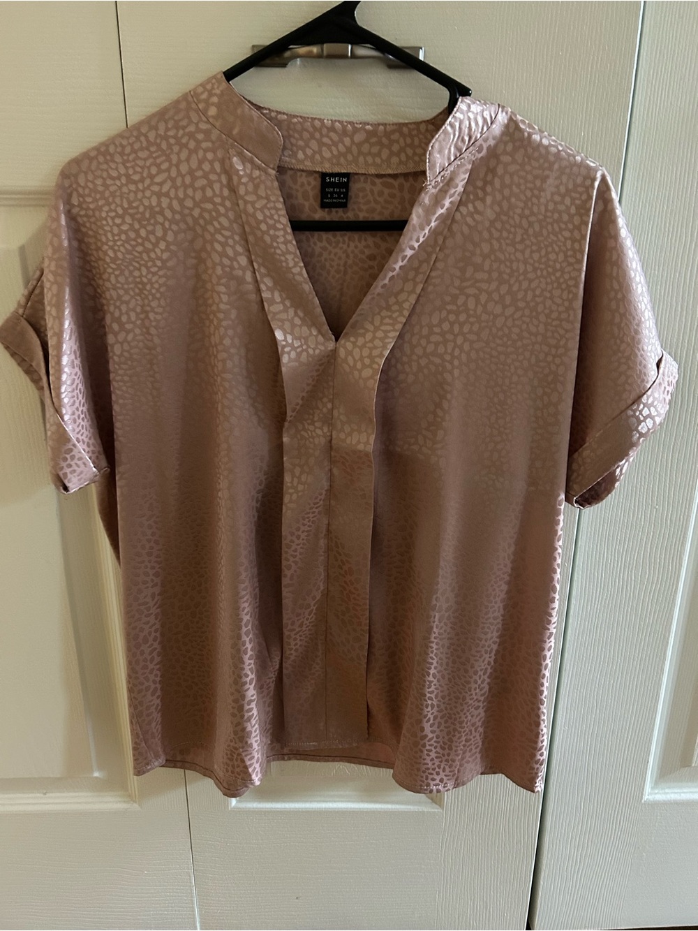 SHEIN Dusty Rose Satin V-Neck Short Sleeve Blouse